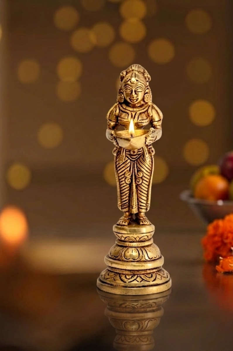Brass Pavai Vilakku 10 Inch 1 Brass Pavai Vilakku 10 Inch
