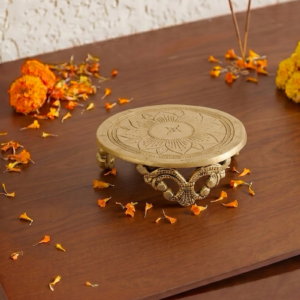 Brass Lotus Table 5 Inch